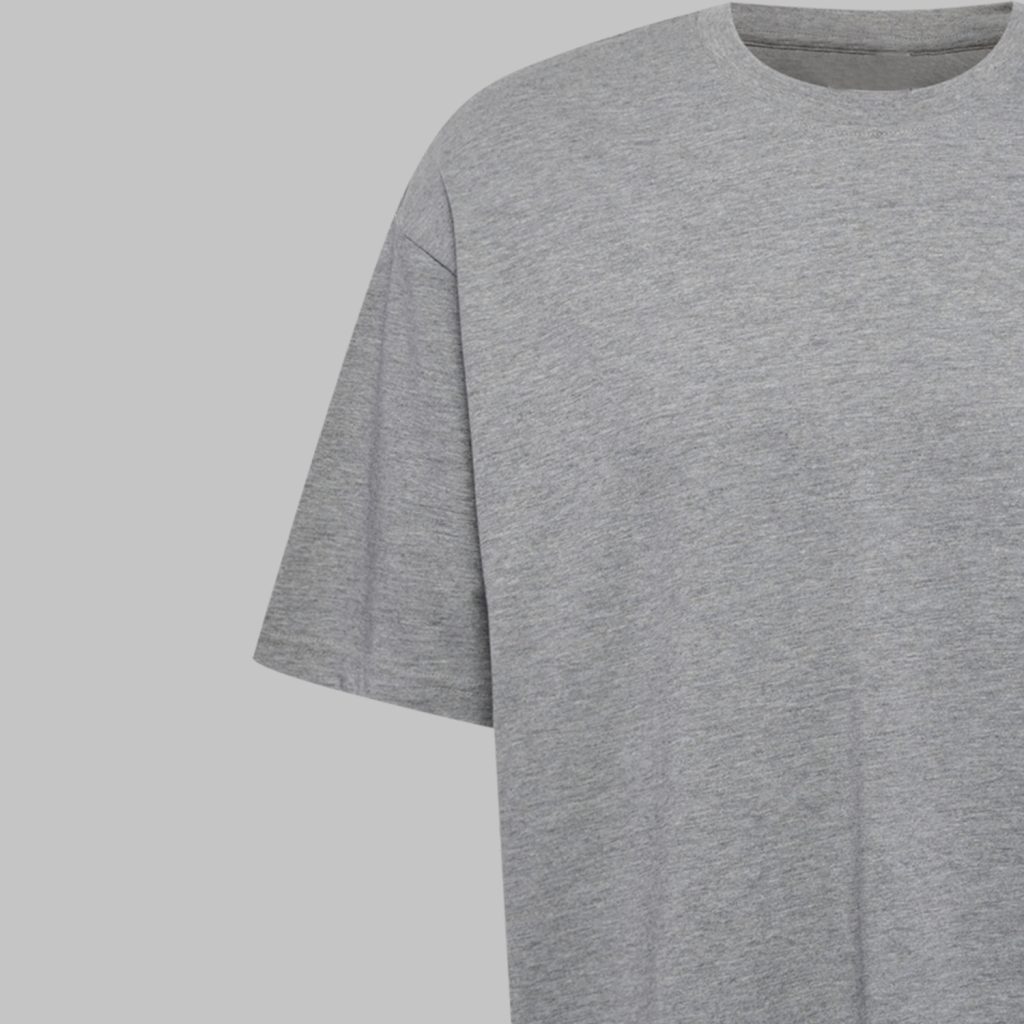 Oversized Tee Look